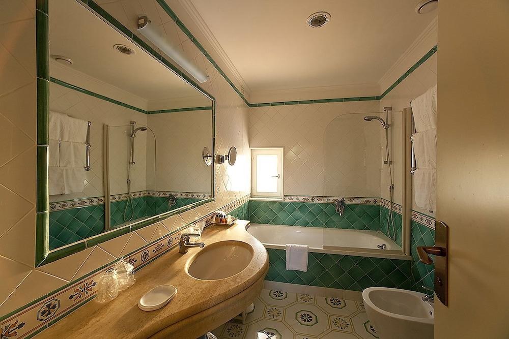 Grand Hotel Il Moresco photo 2