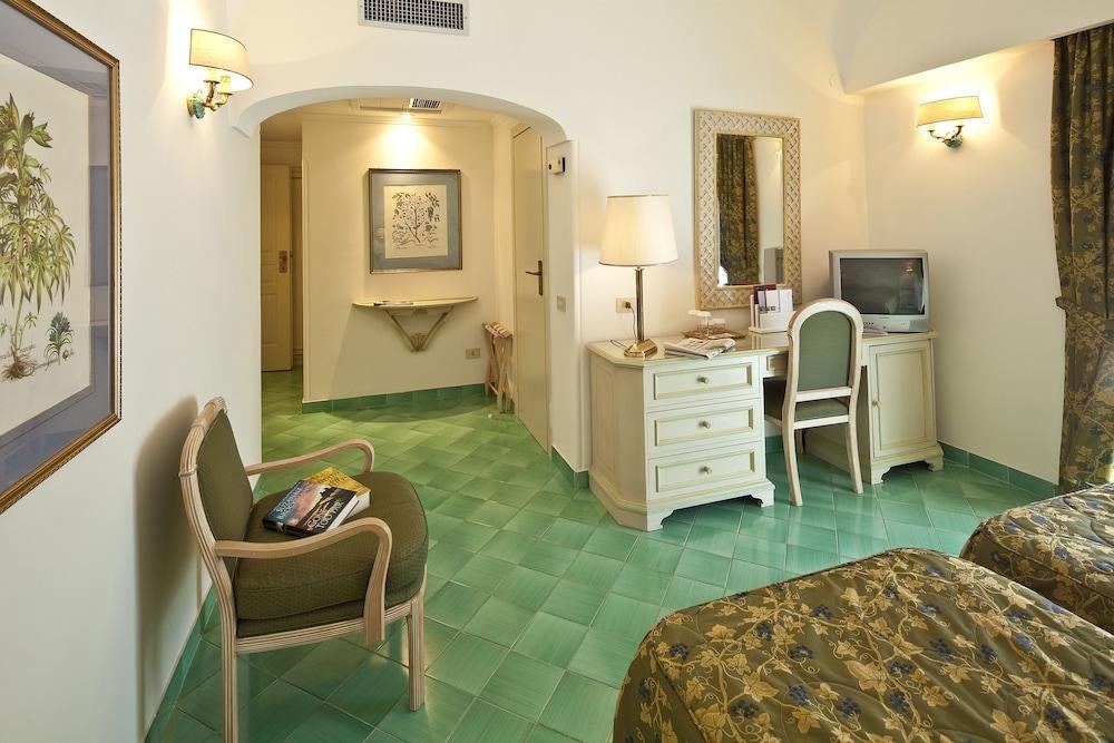 Grand Hotel Il Moresco photo 3