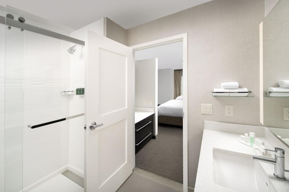 RESIDENCE INN DENVER AIRPORT/CONVENTION CENTER photo 3