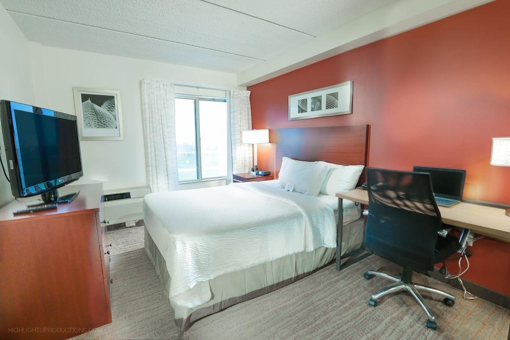 RESIDENCE INN FORT WORTH ALLIANCE AIRPORT photo 1