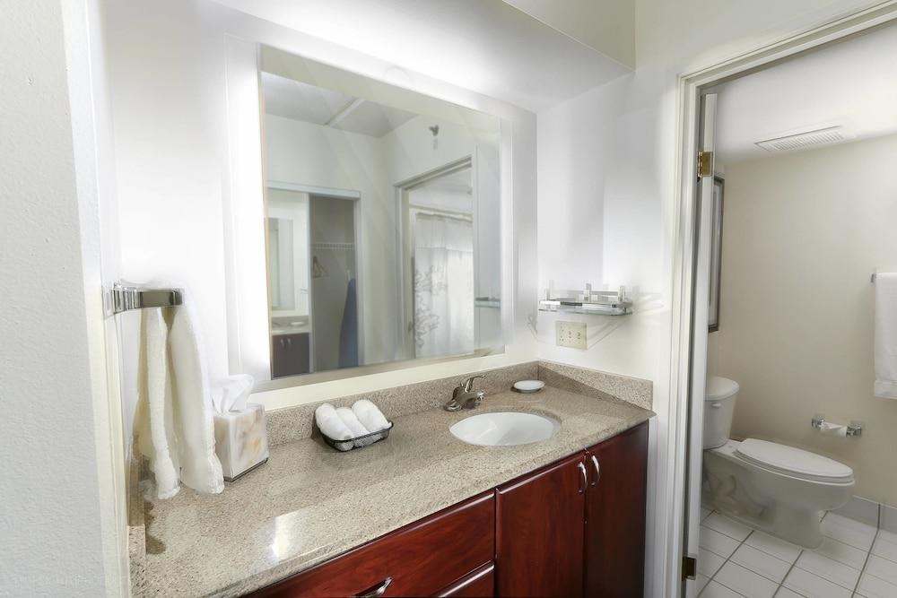 RESIDENCE INN FORT WORTH ALLIANCE AIRPORT photo 3