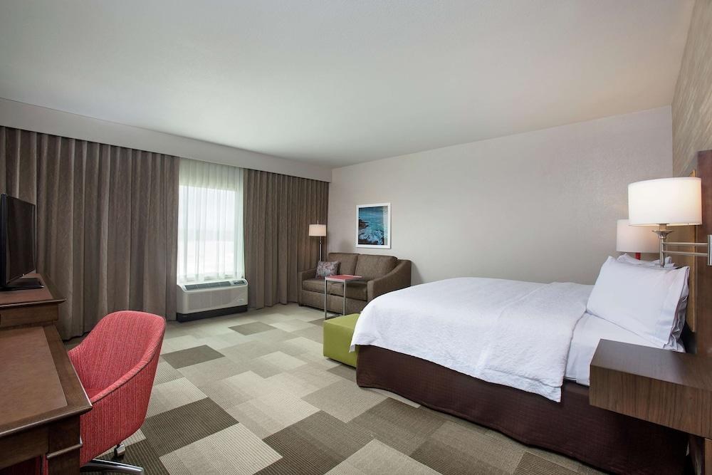 Hampton Inn & Suites Oahu/Kapolei photo 1