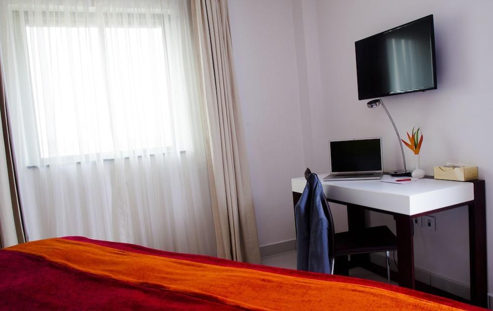 Ibis Styles Accra Airport photo 3