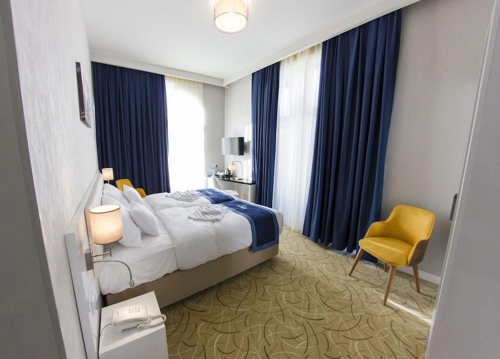 TRIBECA HOTEL TBILISI