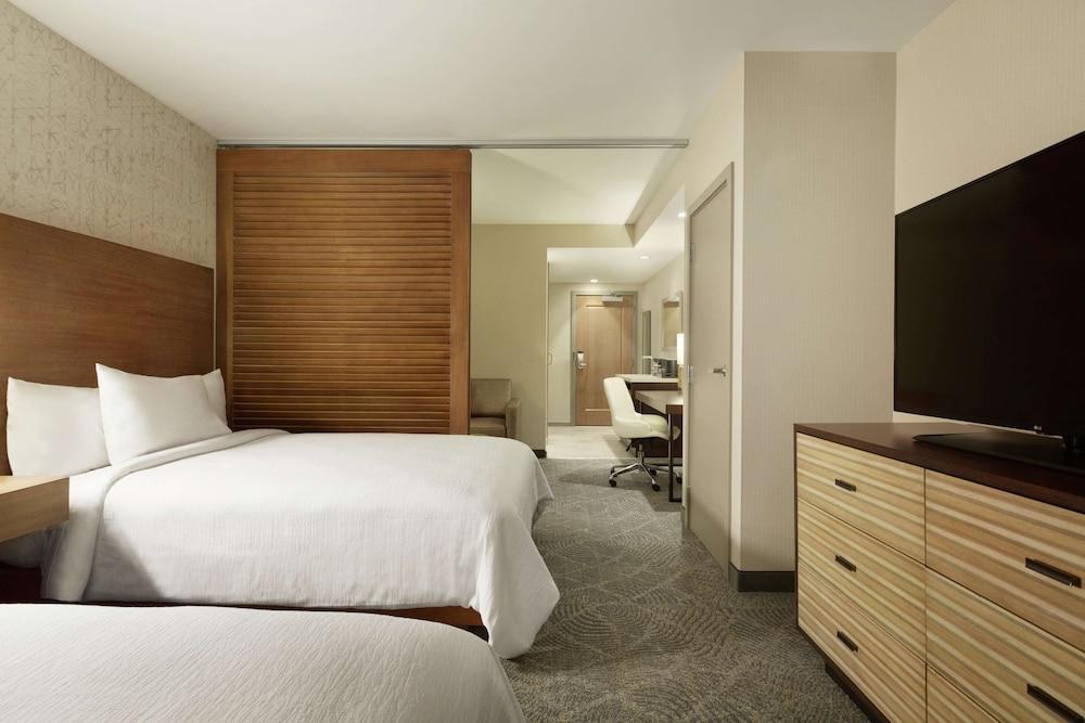 Embassy Suites by Hilton Oahu Kapolei photo 1