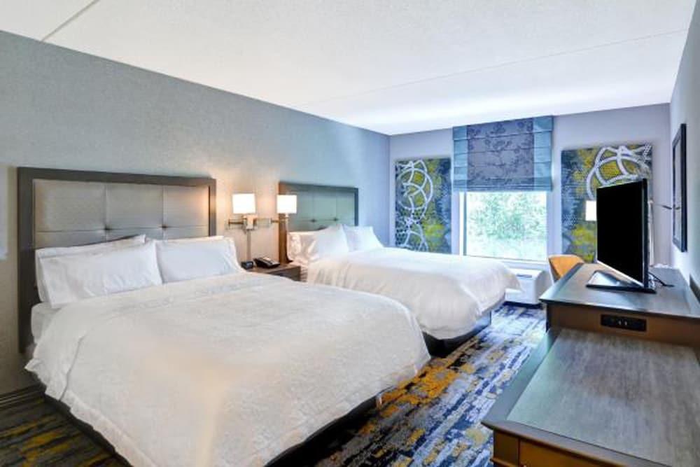 Hampton Inn Atlanta Kennesaw photo 2