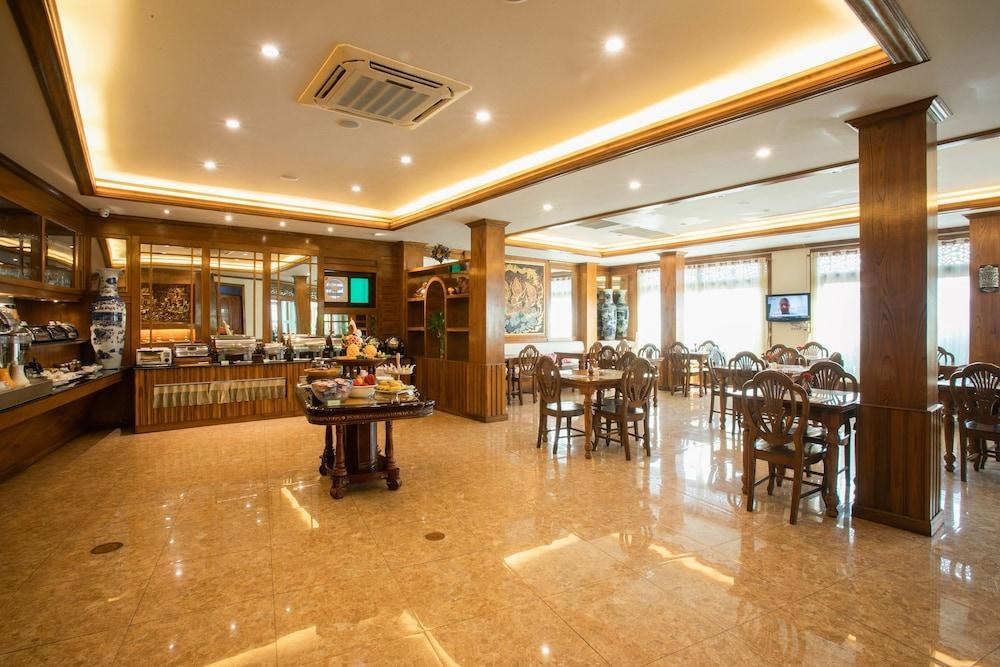 Villa Sirilanna Hotel photo 3