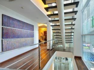 Sukhumvit Suites Hotel photo 2