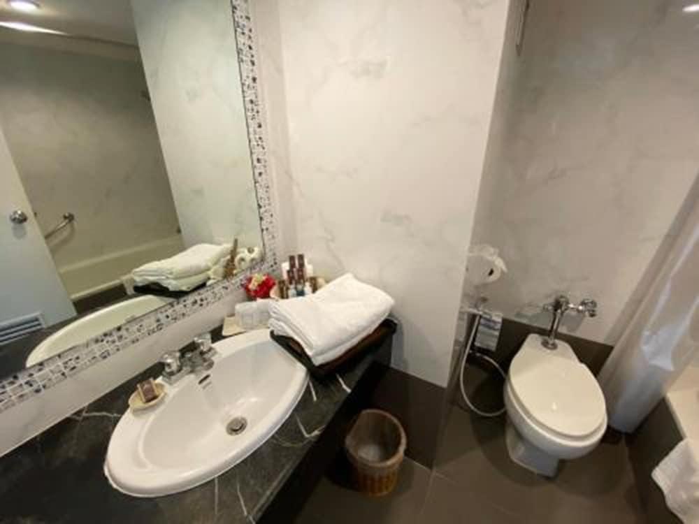 HUA HIN GRAND HOTEL AND PLAZA photo 4