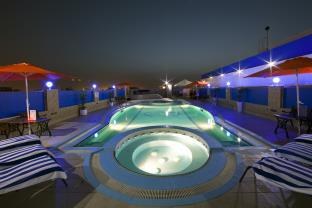 Rolla Residence photo 1