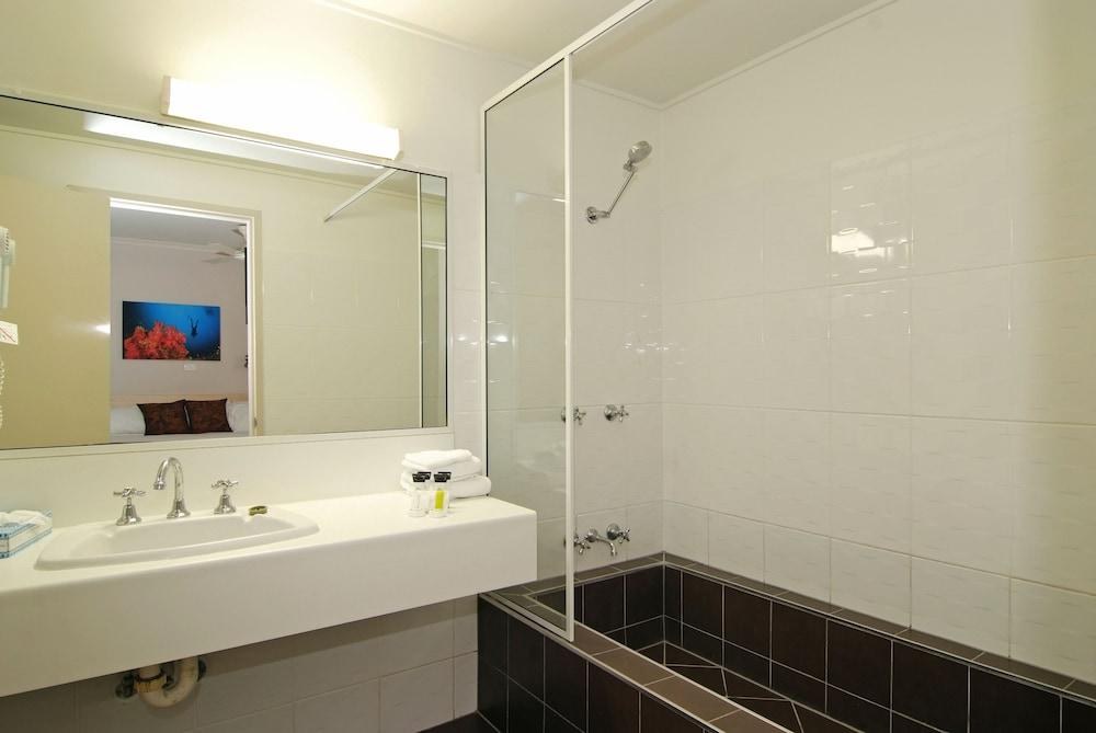 Comfort Inn Cairns City photo 3