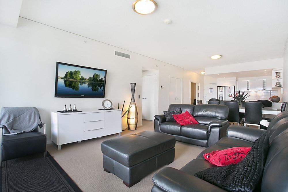 Mantra Sierra Grand Broadbeach