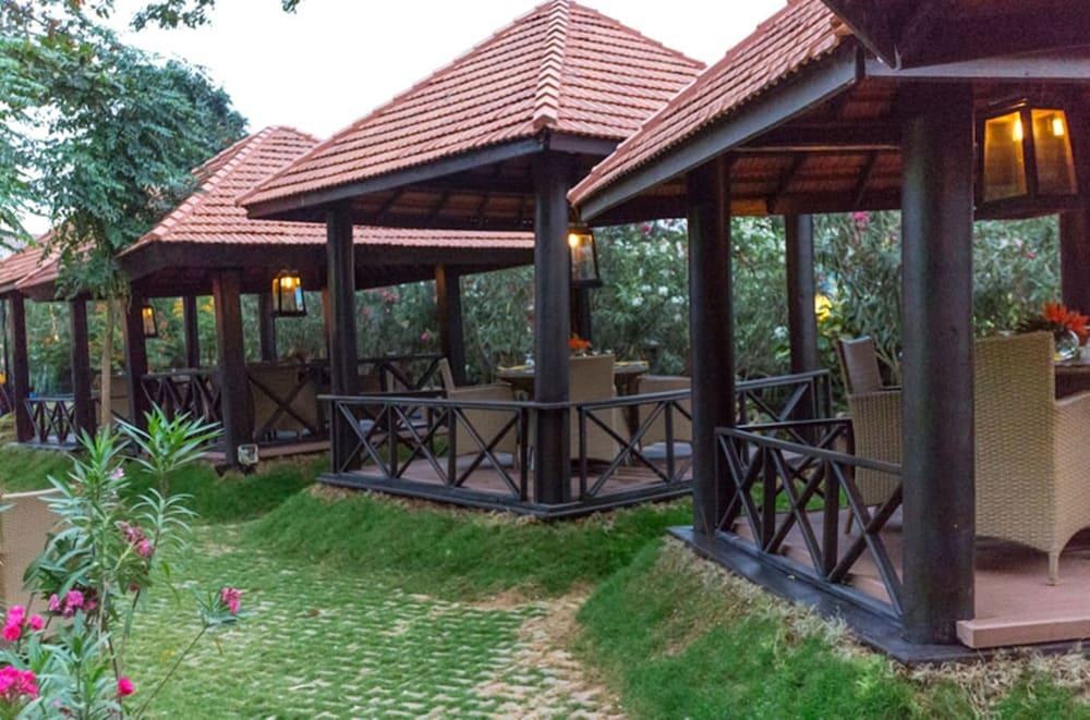 Hotel Royal Orchid Bangalore photo 3