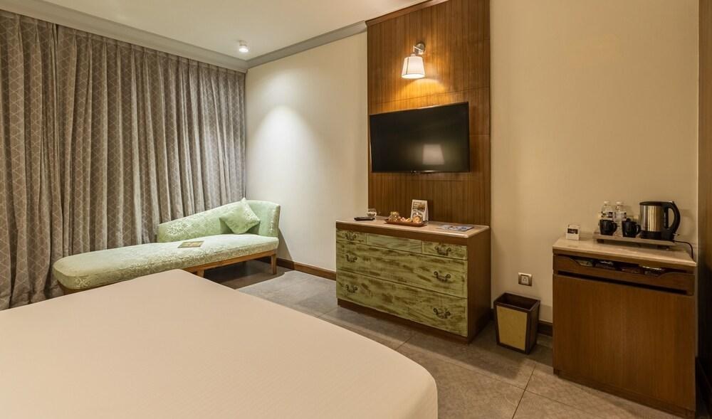 Heritage Village Resort & Spa Goa photo 4