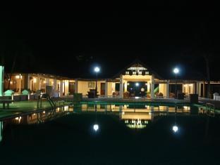 Abad Whispering Palms photo 1