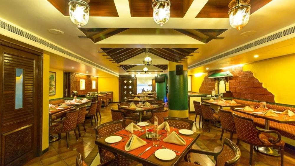 Ramee Guesline Hotel, Dadar photo 2