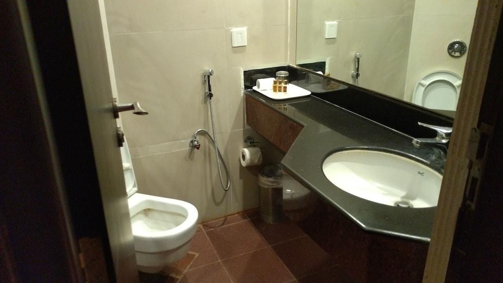 RAMEE GUESTLINE HOTEL BANGALORE photo 2