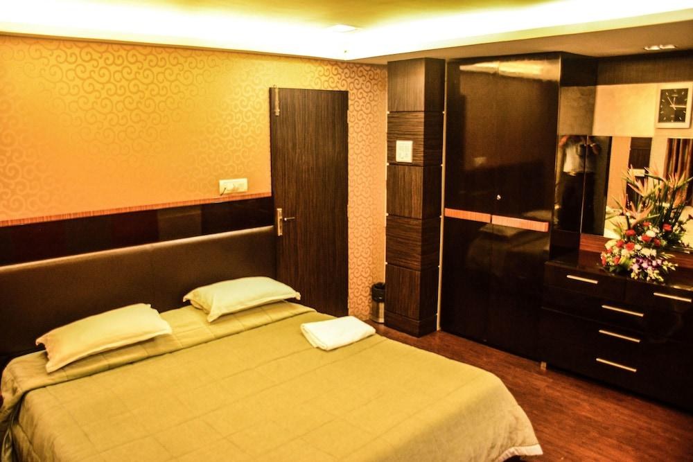 Hotel Metro Palace photo 4