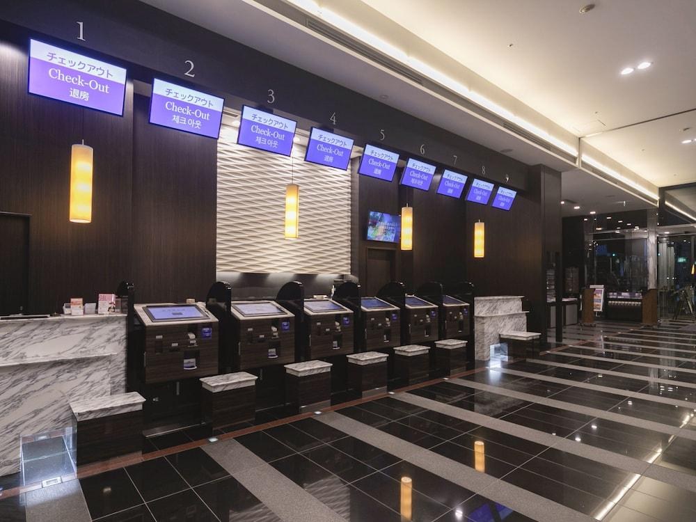 APA Hotel Osaka-Higobashi-Ekimae photo 2