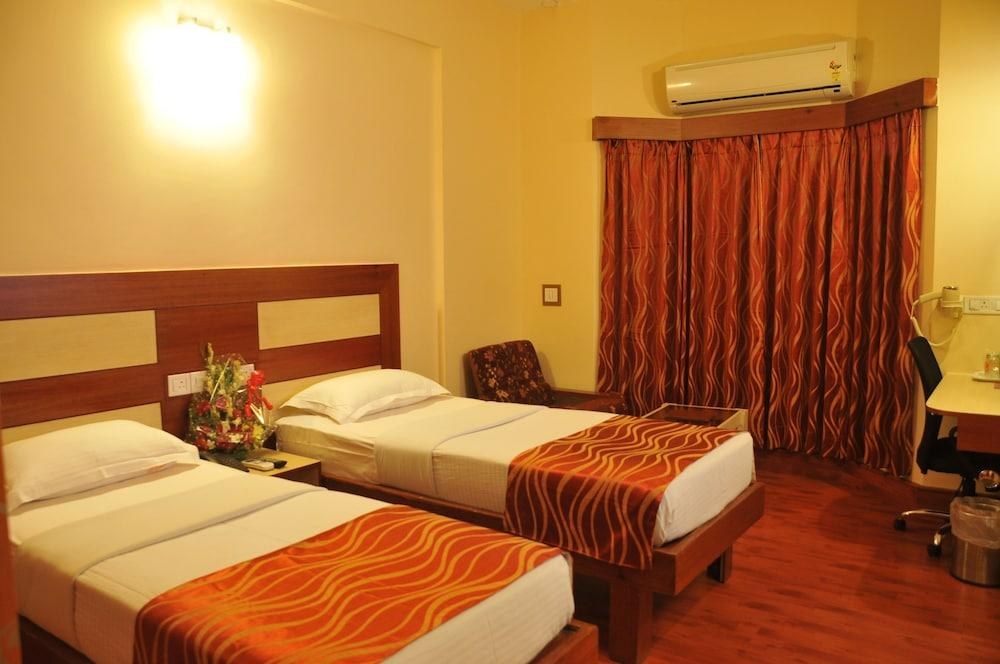 Bangalore Gate Hotel & Conferences photo 3