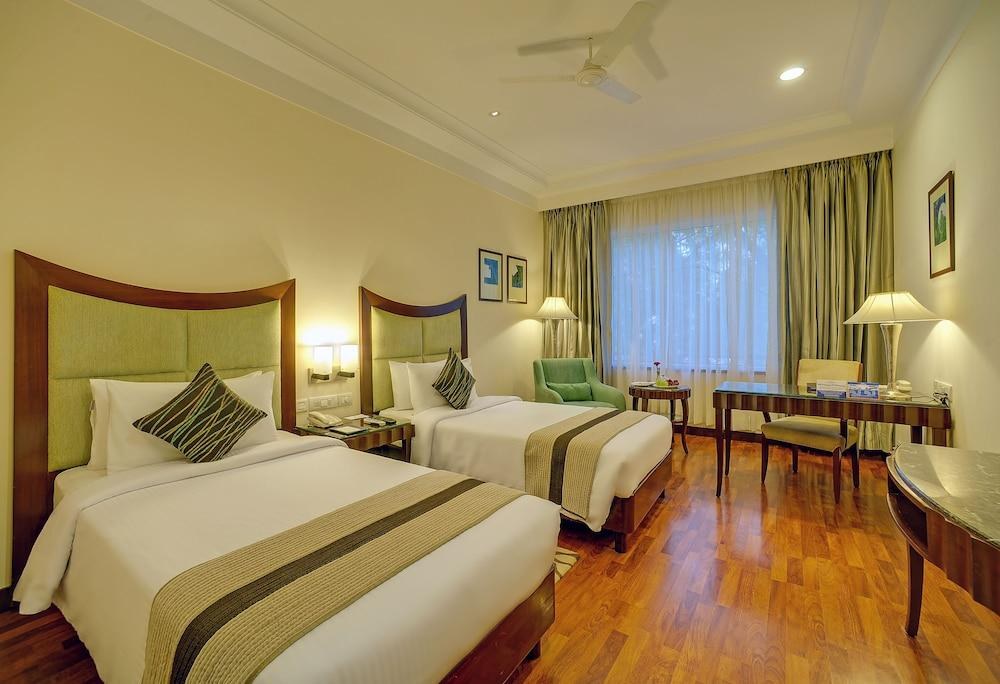The Muse Sarovar Portico Nehru Place Delhi photo 2
