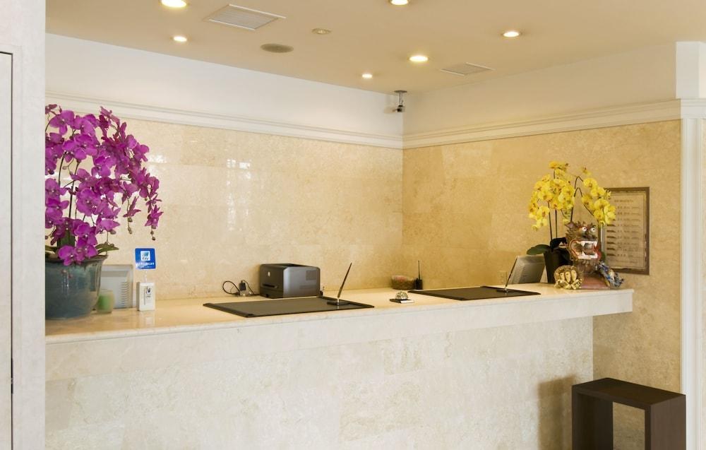 Hotel Gran View Okinawa photo 2