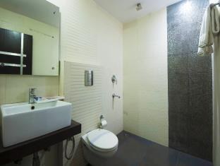 Apra Inn photo 3