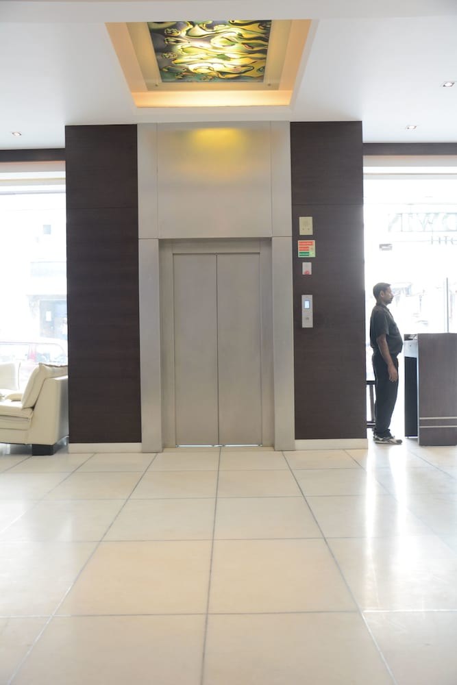 Hotel Godwin Delux photo 1