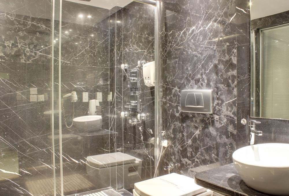 Hotel Godwin Delux photo 3