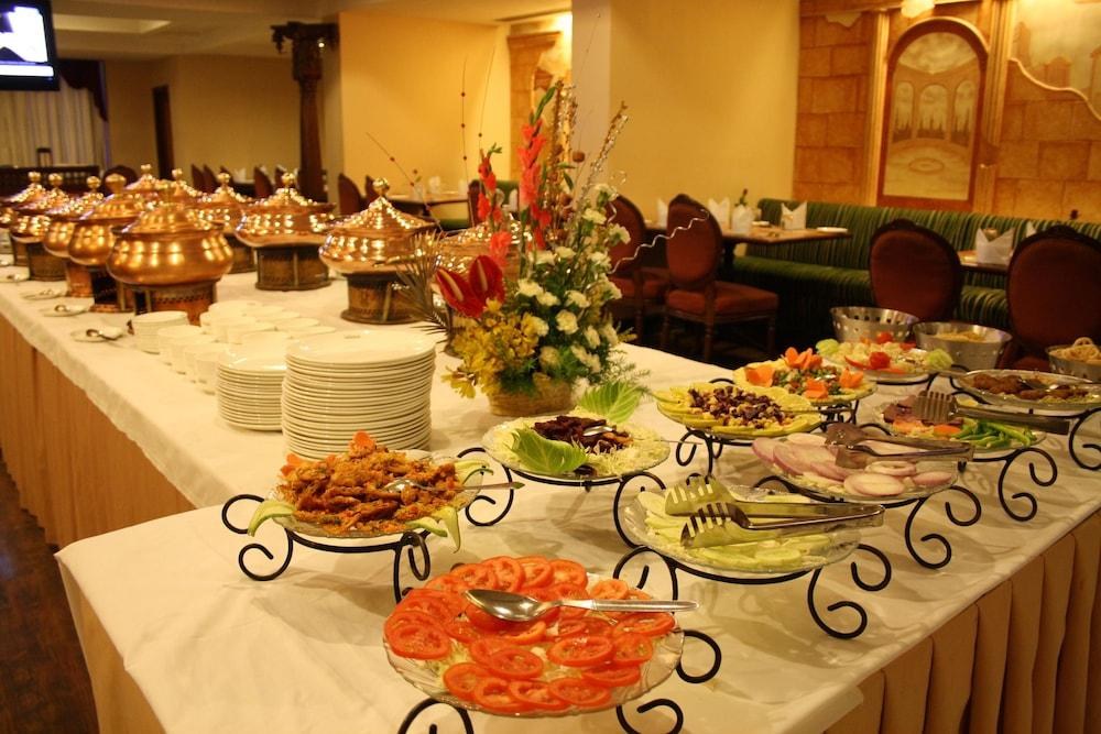 Quality Inn Residency photo 2