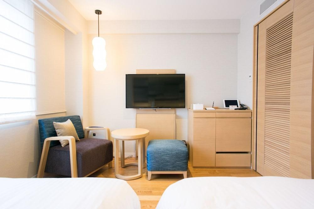 Nishitetsu Hotel CROOM Hakata photo 1