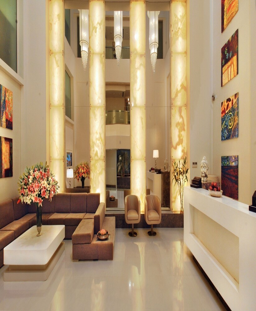 The Ashtan Sarovar Portico Delhi photo 1