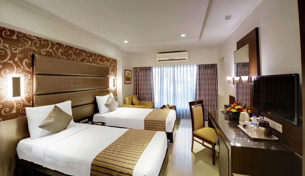Hotel Suba Galaxy photo 2