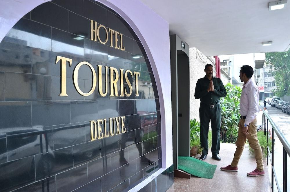 Hotel Tourist Deluxe photo 2