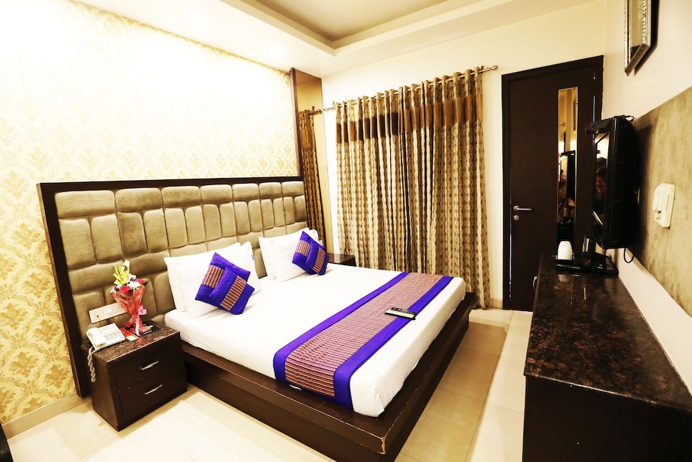 Hotel Yug Villa photo 1