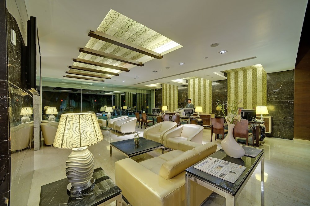 Ramee Grand Hotel