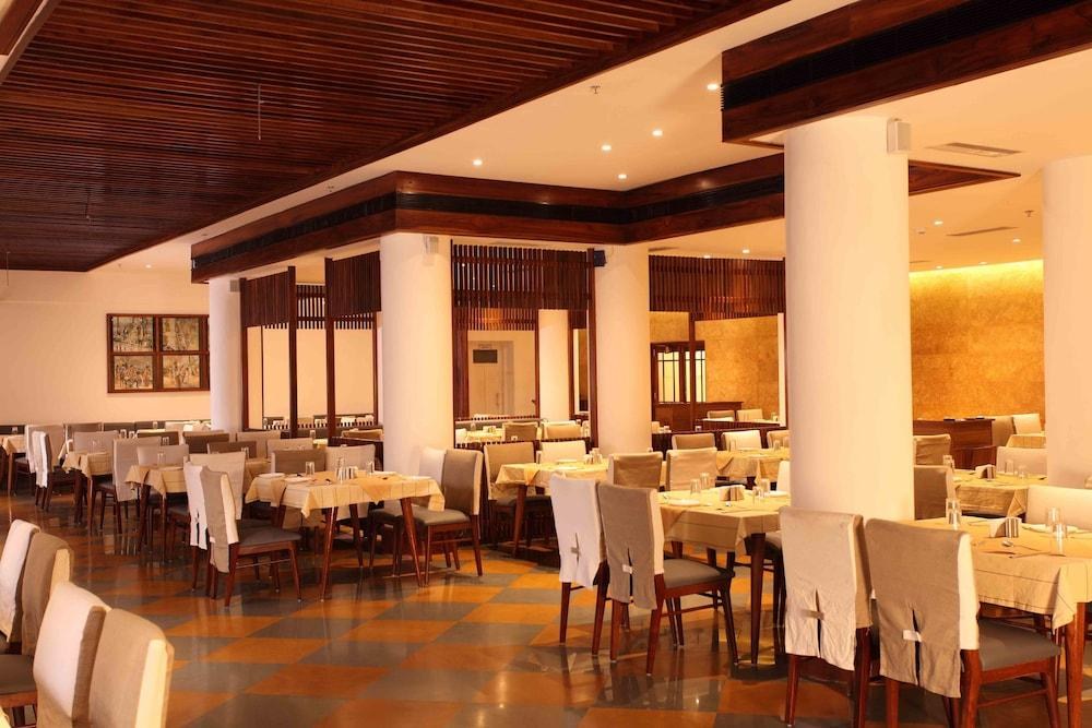 Grand Hotel photo 3