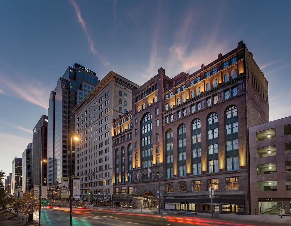 HYATT REGENCY CLEVELAND AT THE ARCADE