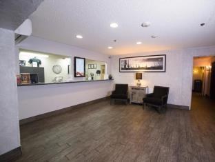 Lucky Club Casino and Hotel photo 1