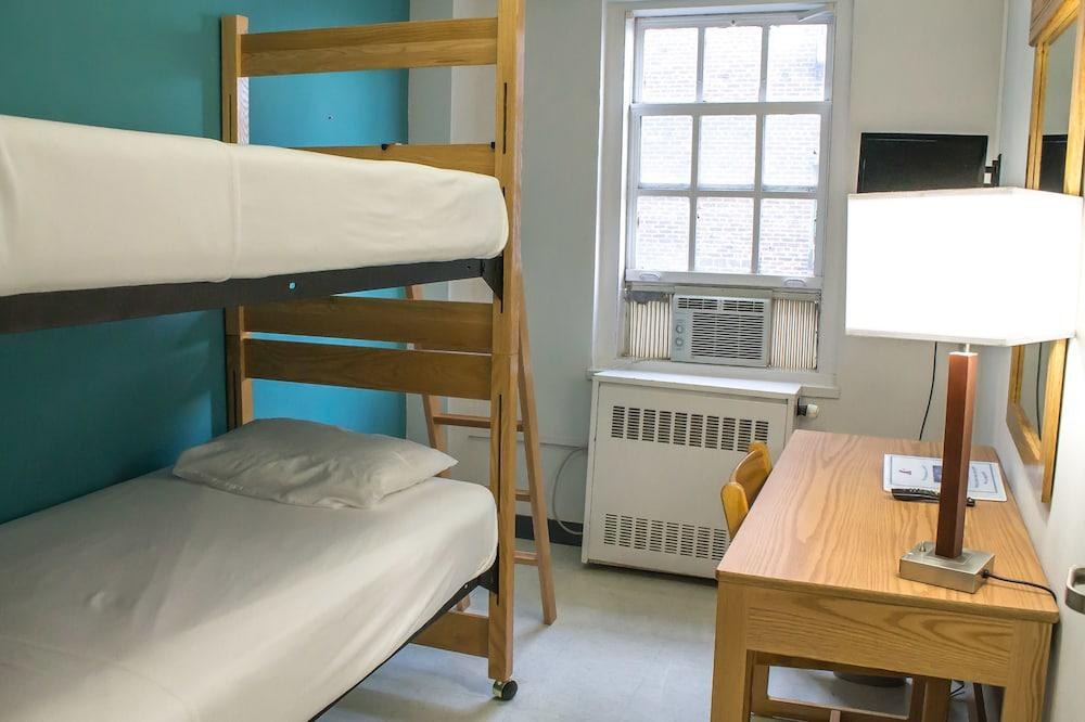 WEST SIDE YMCA HOSTEL photo 1