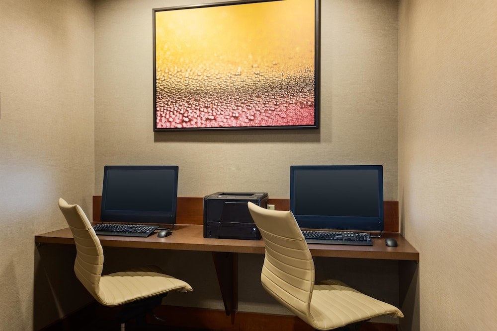 HYATT PLACE MILWAUKEE-WEST photo 1