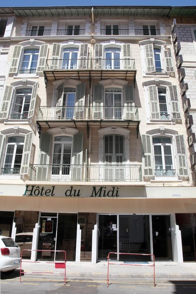 Du Midi Hotel photo 2