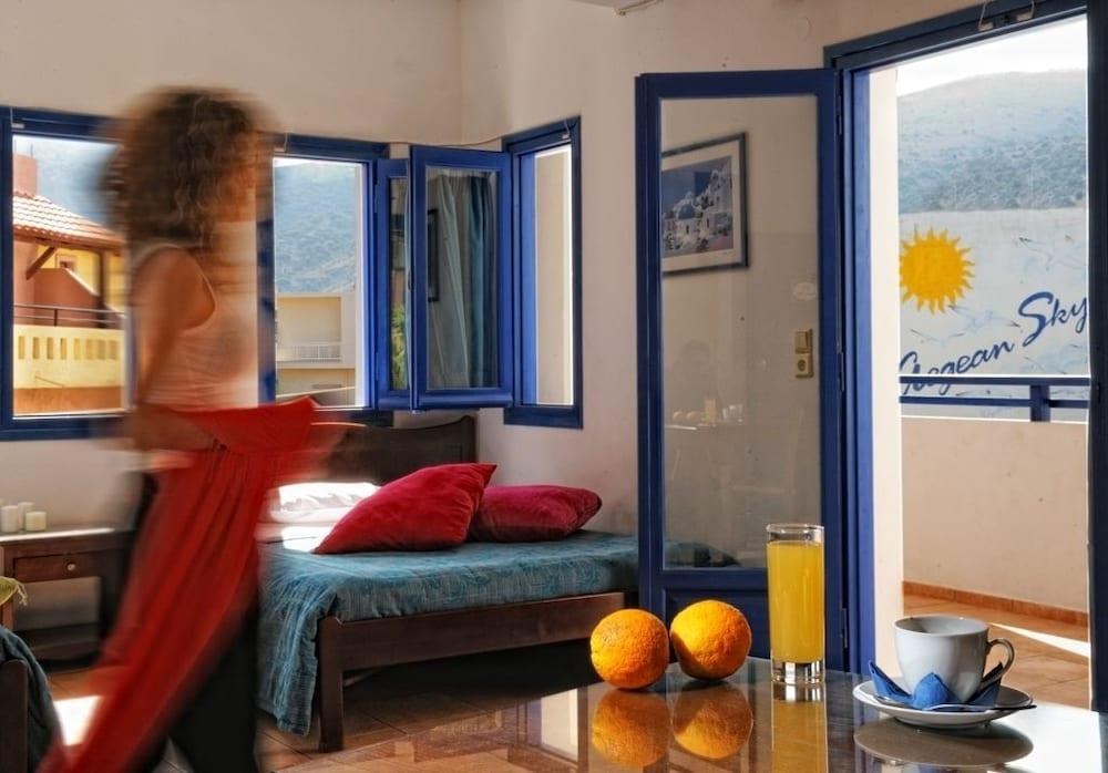Aegean Sky Hotel & Suites photo 4