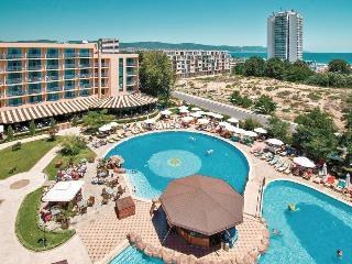 Tiara Beach photo 3