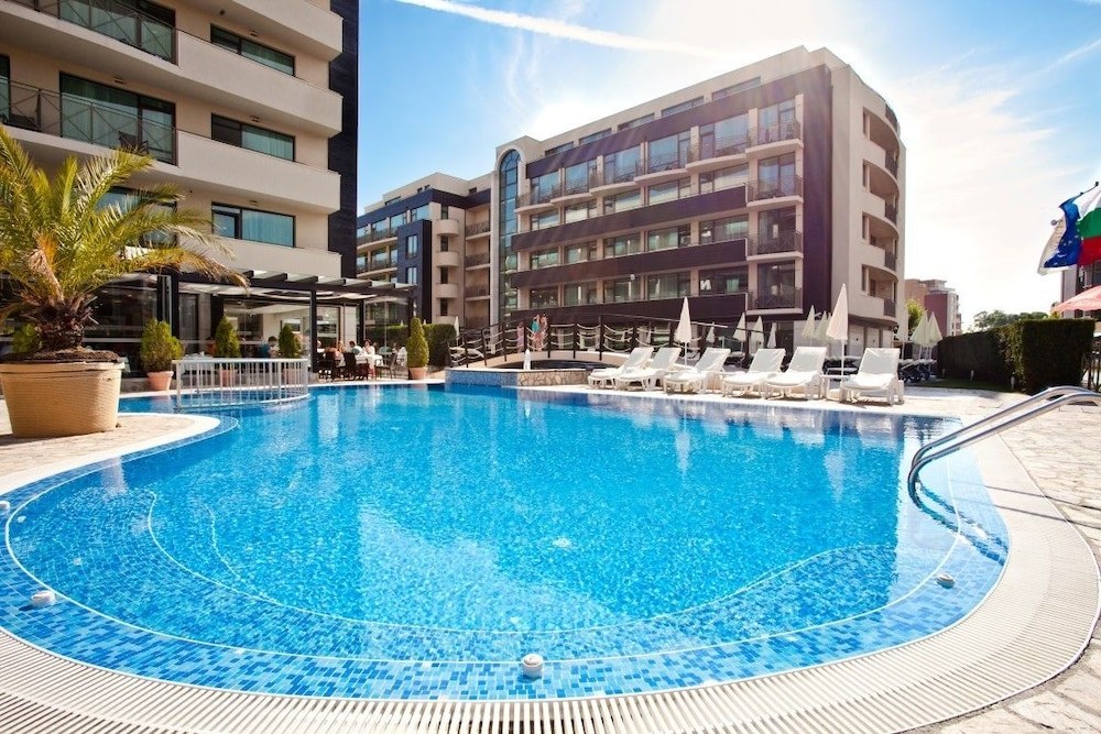 Lion Sunny Beach