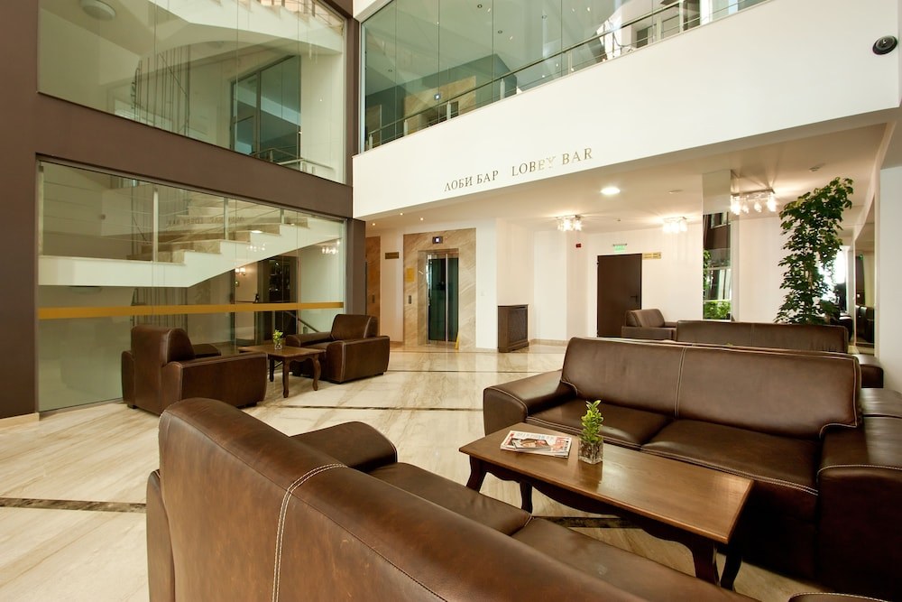 Earth and People Hotel & SPA photo 1