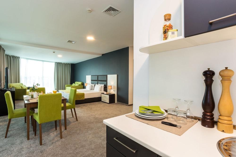 Earth and People Hotel & SPA photo 3