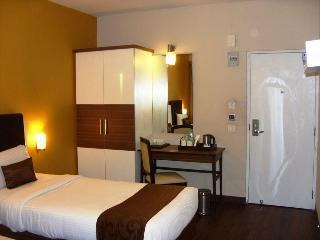 GENX AGRA photo 1