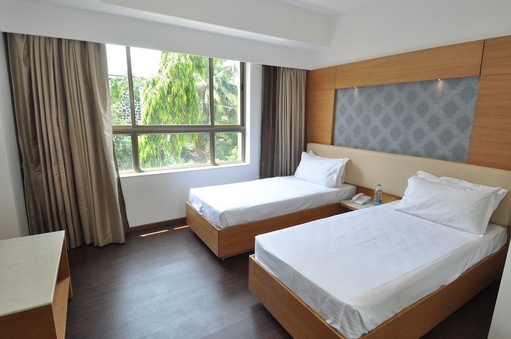 Tarawade Clarks Inn photo 1