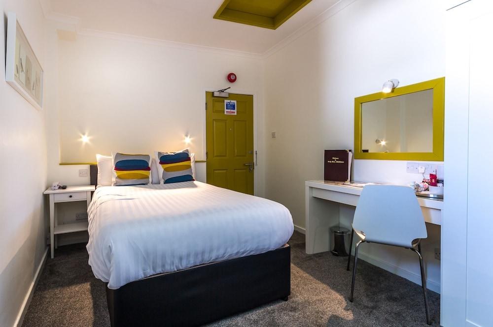 Middletons Hotel photo 3